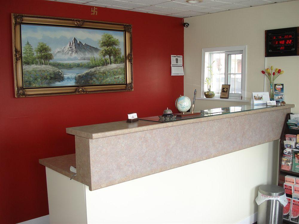 Lincoln Motel Sturgeon Falls Eksteriør bilde