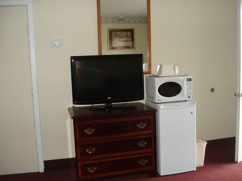 Lincoln Motel Sturgeon Falls Eksteriør bilde