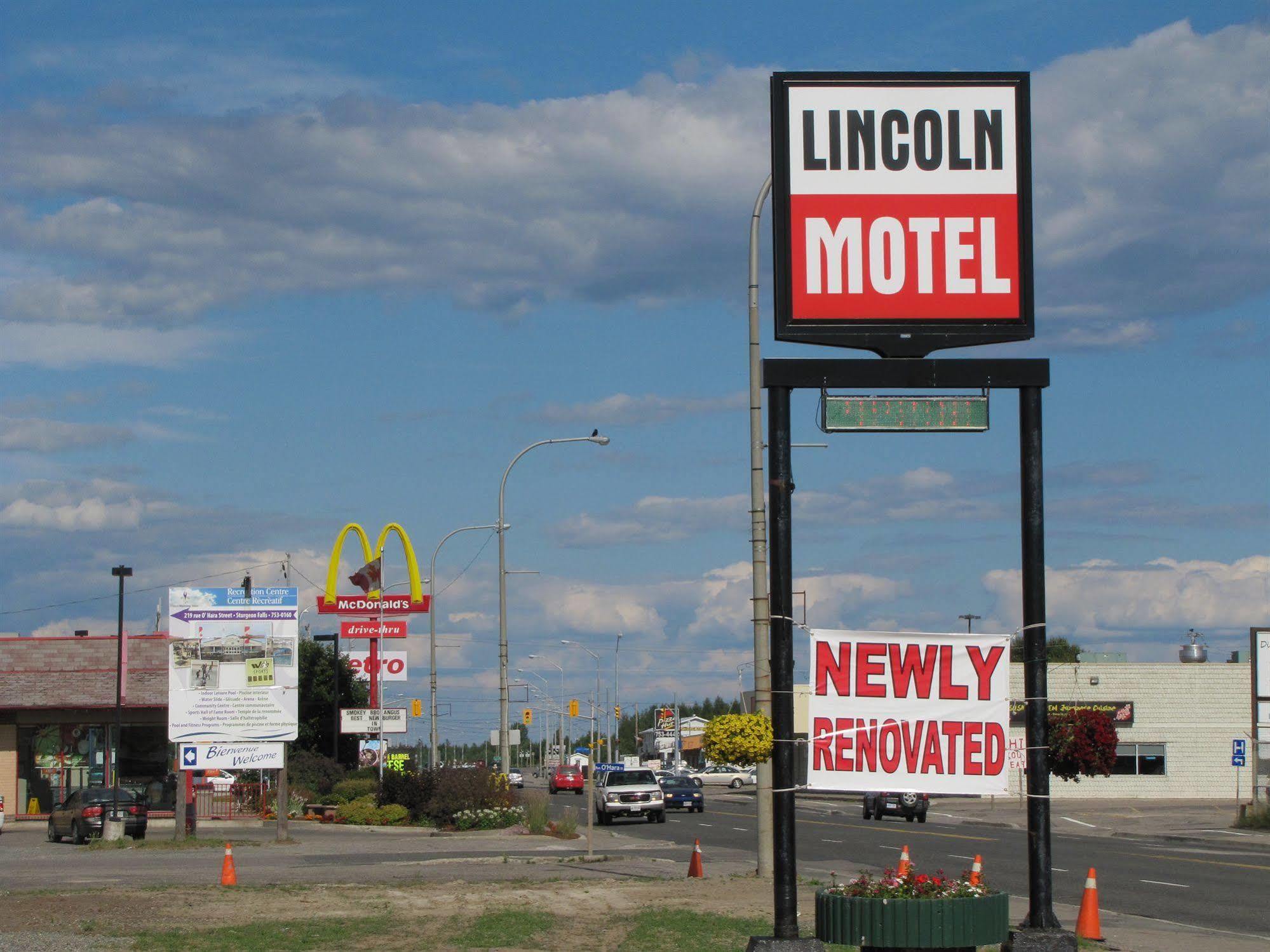 Lincoln Motel Sturgeon Falls Eksteriør bilde