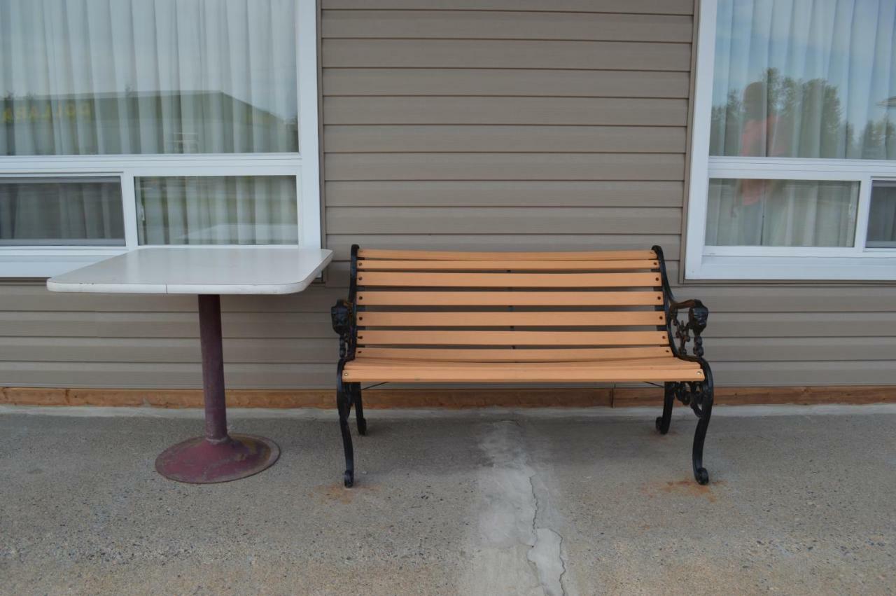 Lincoln Motel Sturgeon Falls Eksteriør bilde