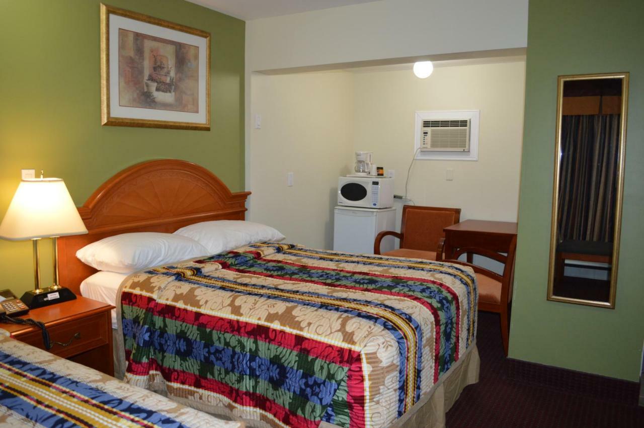 Lincoln Motel Sturgeon Falls Eksteriør bilde